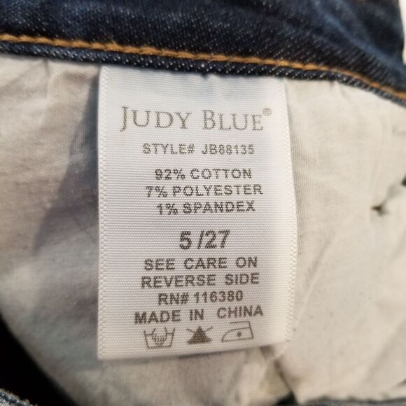 Judy Blue Women Beverly Vintage Relaxed Fit Jeans Size 27 Blue Distressed Crop - Picture 8 of 8
